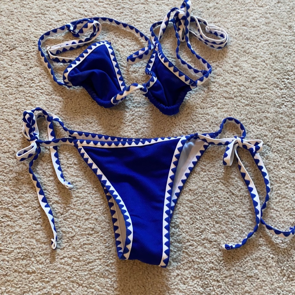 Never worn, tags removed, Blue Bikini 👙